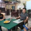 Kuasa hukum tiga desa saat memberikan keterangan kepada wartawan 