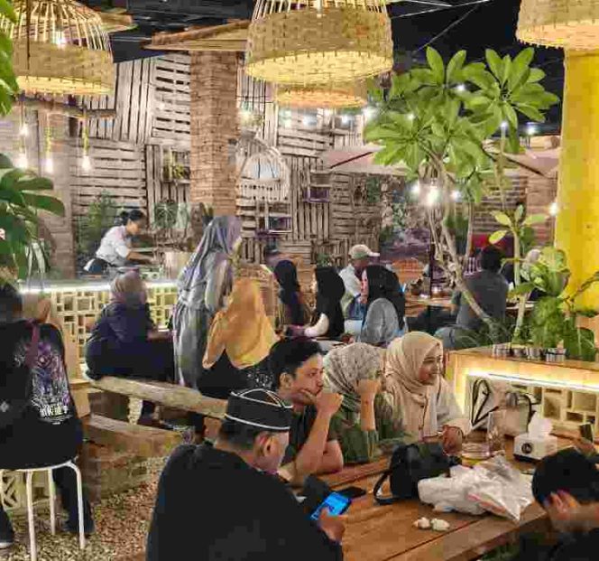 
					Kunjungi Yuk ! Ternyata, Makan Di Jimbaran Bistro Terasa Berada Di Bali