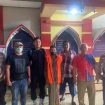 Tim gabungan Intel-Pidum Kejari Sumenep saat melakukan penangkapan DPO Sanrawi 
