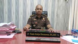 Kasi Pidum Kejari Sumenep Hanis Aristya Hermawan, S.H.,M.H Selaku Ketua Tim Gabungan Saat Penangkapan DPO Sanrawi 