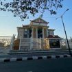 Foto : Bangunan Gedung DPRD kabupaten Sumenep di jalan Trunojoyo 