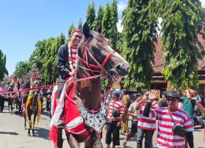 
					Bupati Sumenep Dorong Promosi Budaya Melalui Festival Jaran Serek