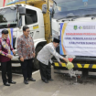 Foto : Wakil Bupati Sumenep Saat Pelepasan Pengiriman Perdana RDF, Hasil Pengolahan Sampah Kabupaten Sumenep