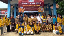 Foto : KKN Universitas Wirajaya Sumenep di Desa Campor Ambunten 