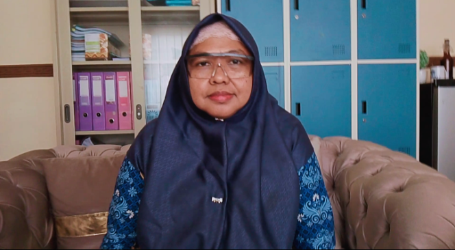 
					Foto : drg.Ellya Fardasah, M.Kes.,Kepala Dinas Kesehatan, Pengendalian Penduduk, dan Keluarga Berencana (Dinkes P2KB) kabupaten Sumenep