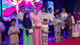 Foto : Prosesi Santunan Anak Yatim Perdana Diberikan Langsung Oleh Kadisbudporapar Kabupaten Sumenep, Faruq Hanafi, S.Sos.,M.Si