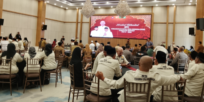 
					Foto : Halal Bihalal PKDI Kabupaten Sumenep Madura Jawa Timur 