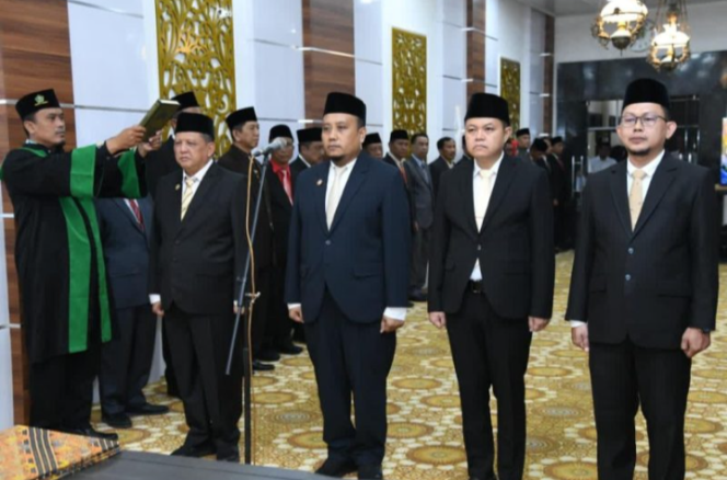 
					Bupati Sumenep Pimpin Langsung Pelantikan Staf Ahli dan Kepala Brida