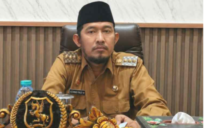 
					Foto : Dr.H.Ahmad Fauzi Wongsojudo,S.H.,M.H., Bupati Kabupaten Sumenep