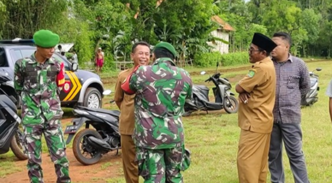 
					Foto : Kasus Sengketa Tanah Desa Dungkek kecamatan Dungkek Kabupaten Sumenep Madura Jawa Timur 