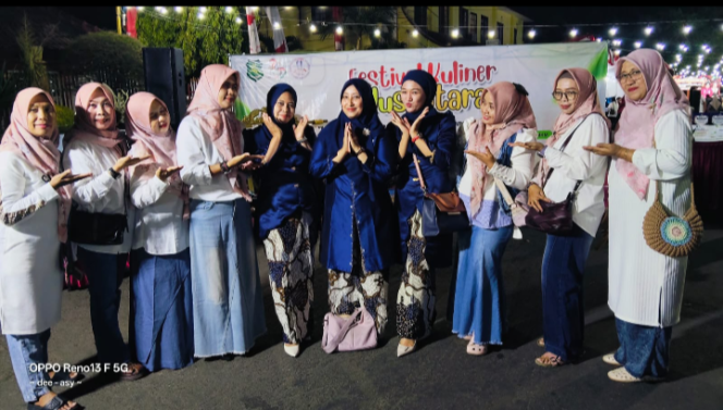 
					Foto : Sekretariat DPRD Sumenep Ikuti Festival Kuliner Nusantara 2026, Hadirkan Mento  Sekawan Angkat Kekayaan Kuliner Tradisional